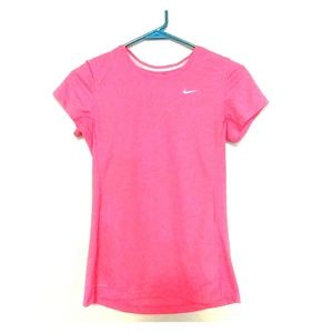 Nike top